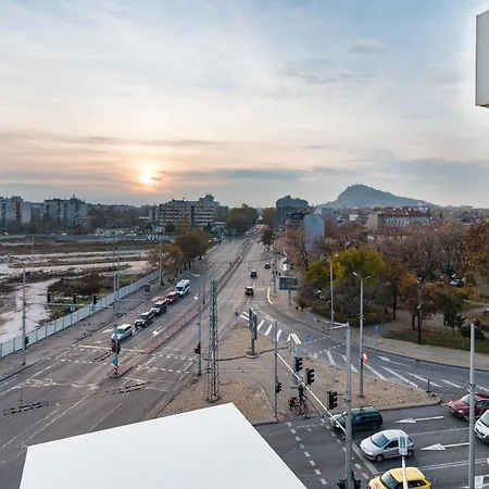 The Turquoise Studio With Amazing View Plovdiv